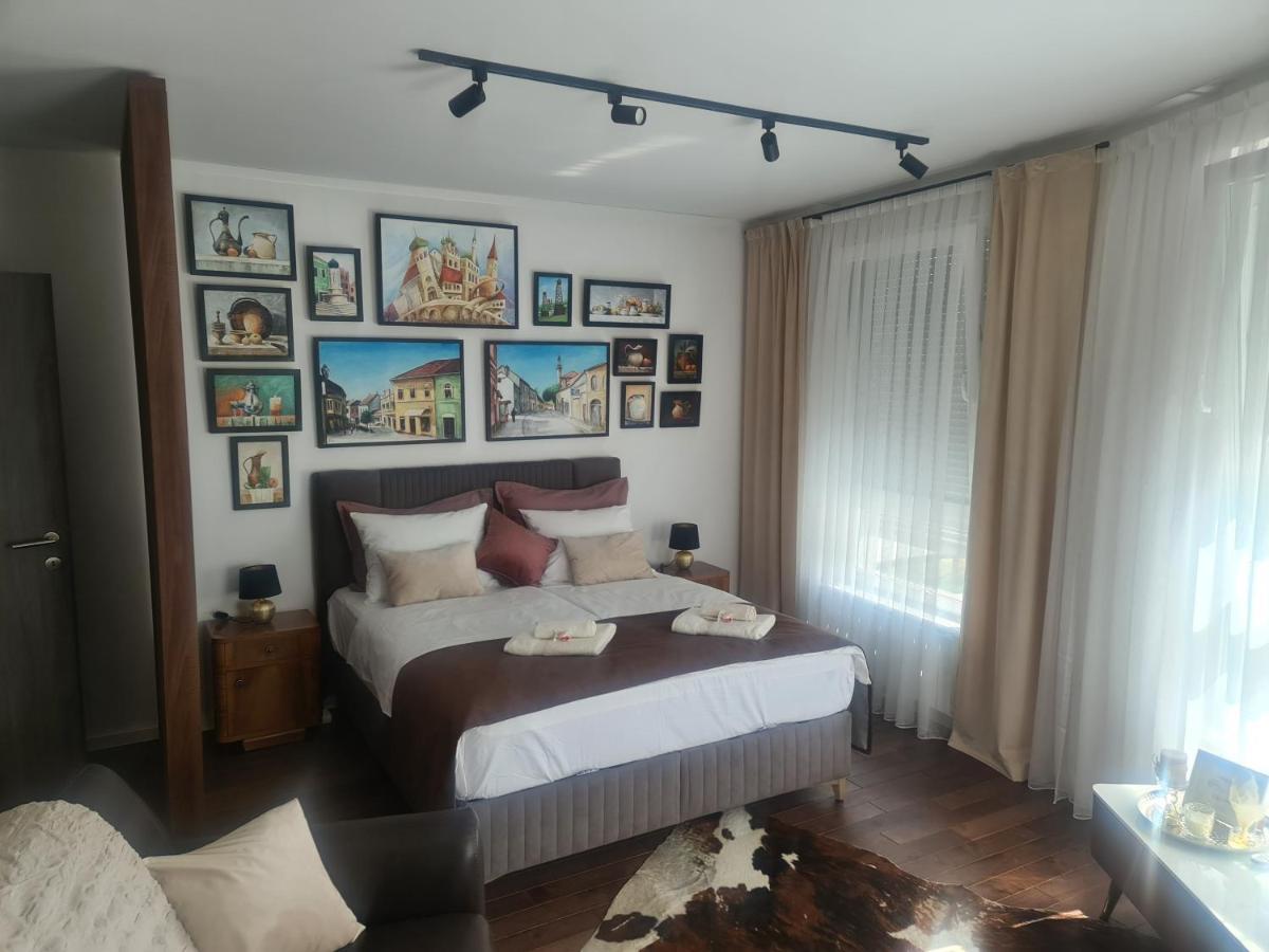 Apartament Tuzla Trg - Tuzla Square Zewnętrze zdjęcie