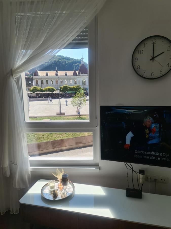 Apartament Tuzla Trg - Tuzla Square Zewnętrze zdjęcie